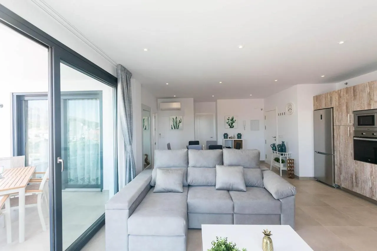 Modern Apartment In Компета