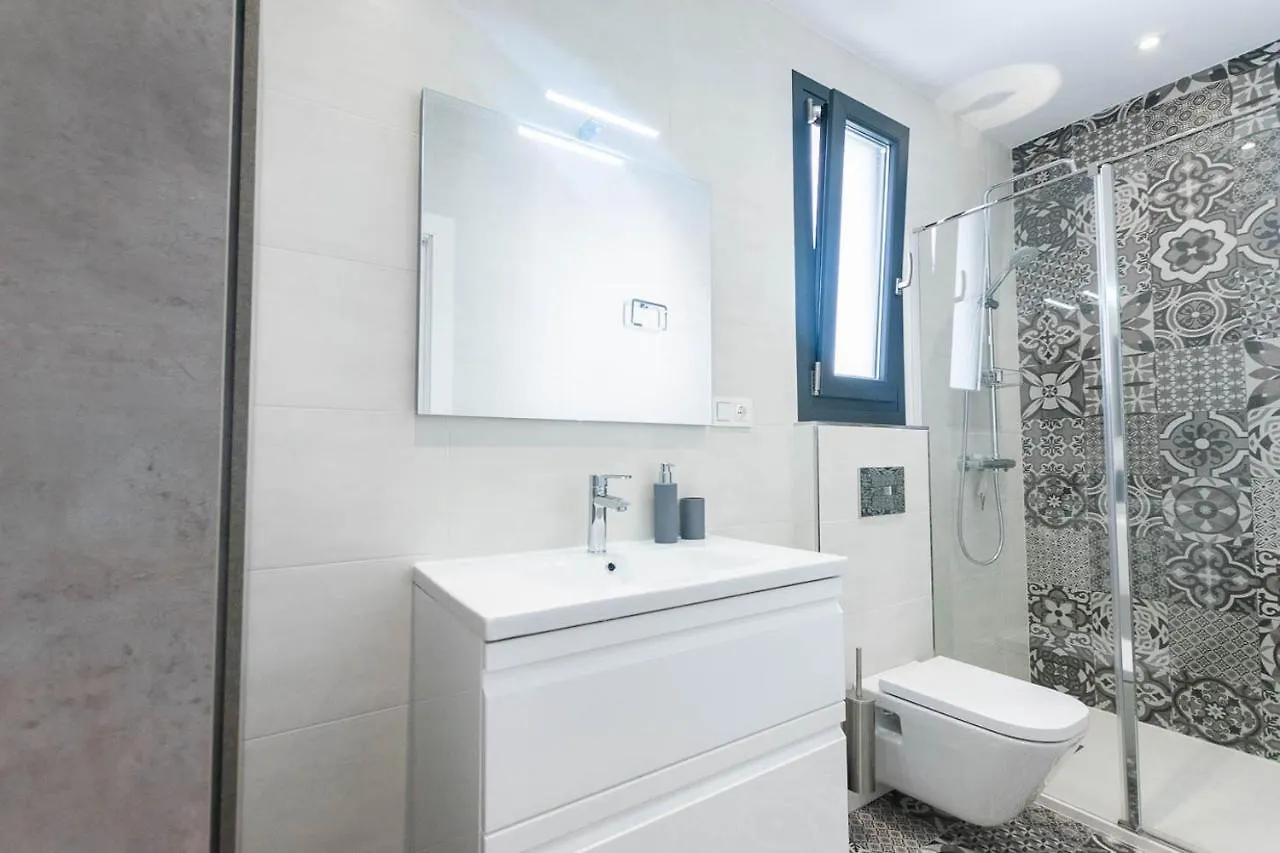 Modern Apartment In Компета